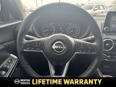 Certified 2025 Nissan Sentra SR w/ SR Premium Package image 15