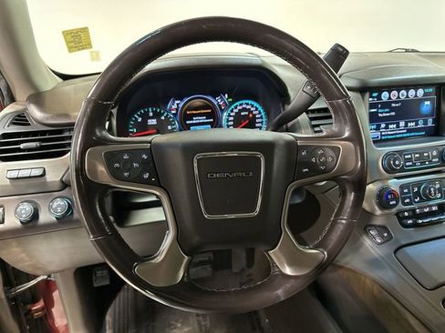 Certified 2018 GMC Yukon XL Denali w/ Denali Ultimate Package image 13