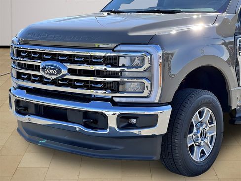 New 2026 Ford F250 Lariat w/ Lariat Premium Package image 42