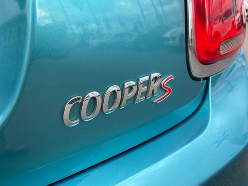 Used 2017 MINI Cooper S image 17