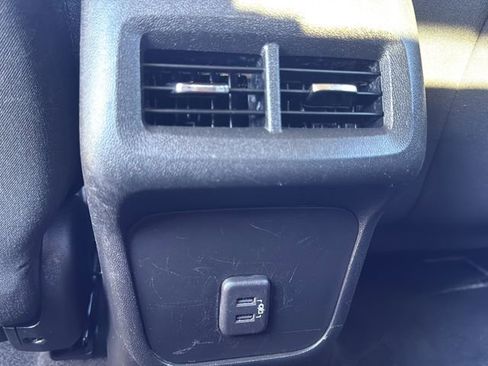 Used 2020 Chevrolet Equinox LS w/ LS Convenience Package image 15