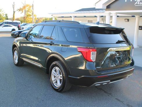 Used 2023 Ford Explorer XLT w/ Equipment Group 202A image 6