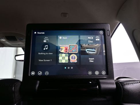 Used 2019 Chrysler Pacifica Touring-L Plus image 17