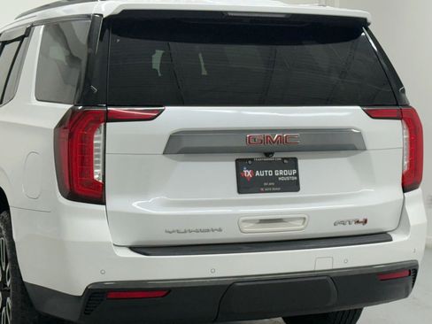 Used 2021 GMC Yukon AT4 w/ Technology Package image 41