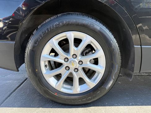 Used 2019 Chevrolet Equinox LT FWD image 27