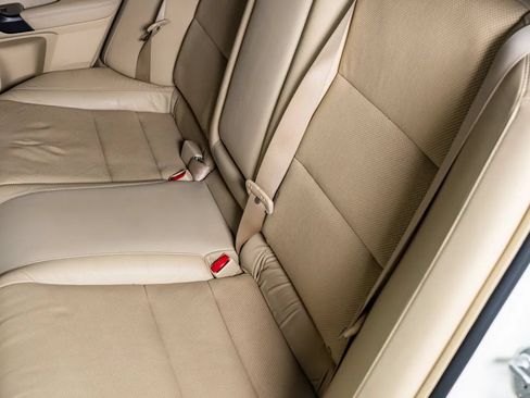 Used 2010 Acura TSX Sedan FWD image 16