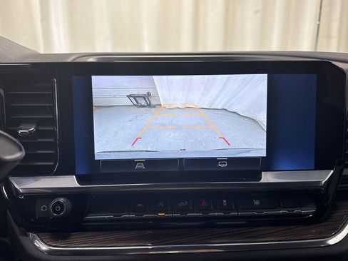 Certified 2024 Chevrolet Silverado 1500 LT image 15