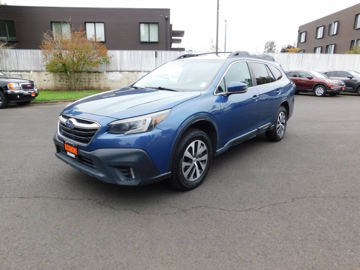 Used 2022 Subaru Outback Premium AWD/4WD image 4