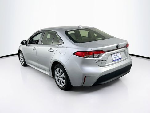 Used 2023 Toyota Corolla LE FWD image 7