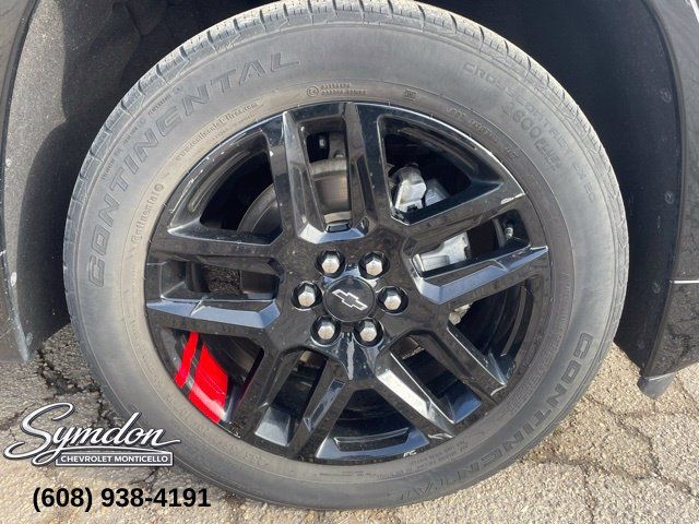 Used 2023 Chevrolet Traverse Premier w/ Redline Edition AWD/4WD image 9