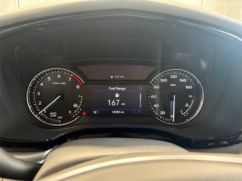 Certified 2023 Cadillac XT5 Premium Luxury w/ LPO, Floor Liner Package image 14