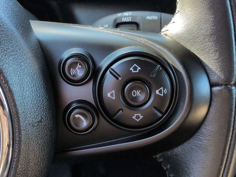 Used 2019 MINI Cooper 2-Door Hardtop image 25