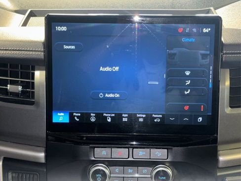 Used 2024 Ford Expedition Max XLT image 24