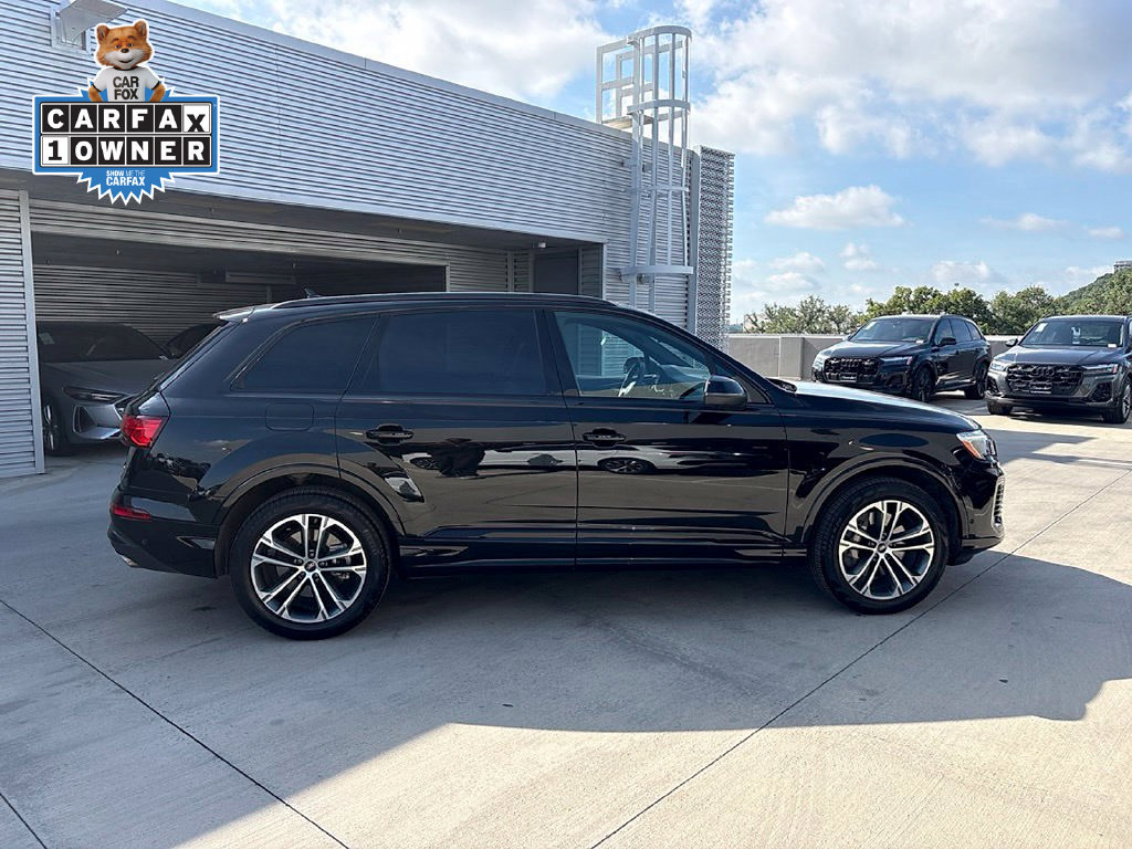 Used 2026 Audi Q7 3.0T Premium w/ Convenience Plus Package AWD/4WD image 4