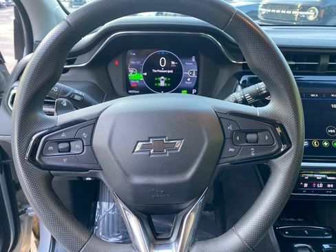 Used 2023 Chevrolet Bolt EUV LT w/ Driver Confidence Package FWD image 12