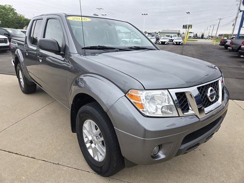Used 2016 Nissan Frontier SV w/ SV Value Truck Package AWD/4WD image 1