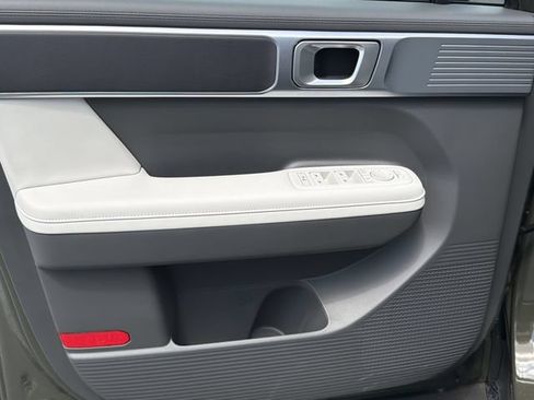 New 2026 Hyundai Santa Fe SEL FWD image 12