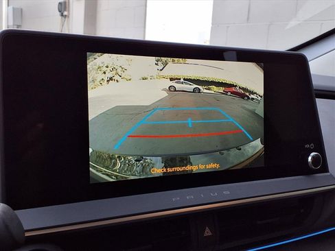 Certified 2024 Toyota Prius XLE image 9