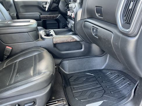 Used 2020 GMC Sierra 3500 Denali w/ Denali Ultimate Package AWD/4WD image 23