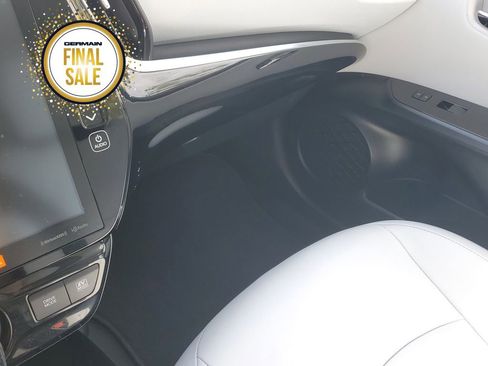 Certified 2022 Toyota Prius Limited image 26