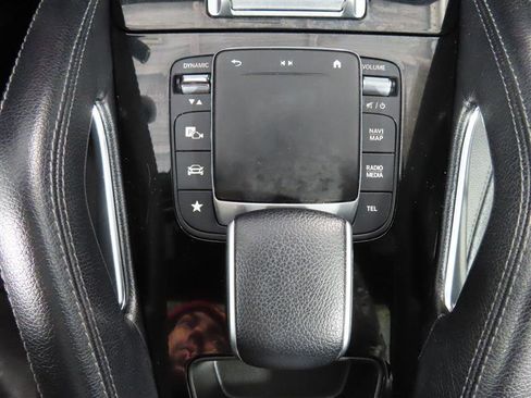 Used 2021 Mercedes-Benz GLE 450 4MATIC image 33
