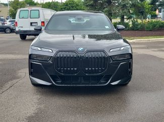 New 2026 BMW i7 xDrive60 AWD/4WD video 2