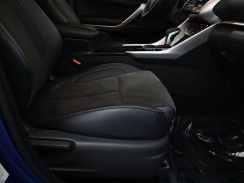 Used 2023 Mitsubishi Eclipse Cross SE image 28