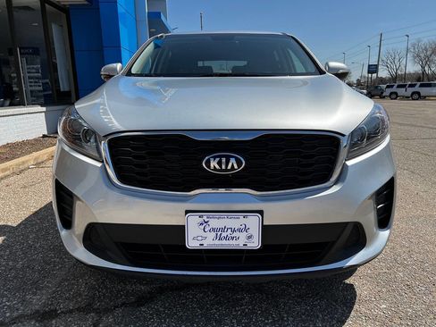 Used 2020 Kia Sorento AWD V6 image 47