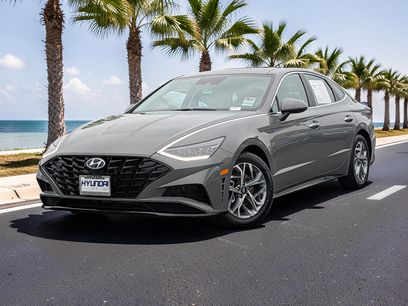 Certified 2023 Hyundai Sonata SEL w/ Convenience Package