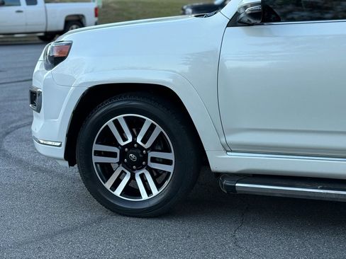 Used 2022 Toyota 4Runner Limited image 42