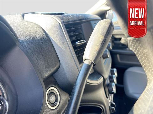 Used 2022 RAM 2500 Tradesman w/ Chrome Appearance Group image 17