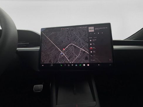 Used 2025 Tesla Model S AWD/4WD image 11
