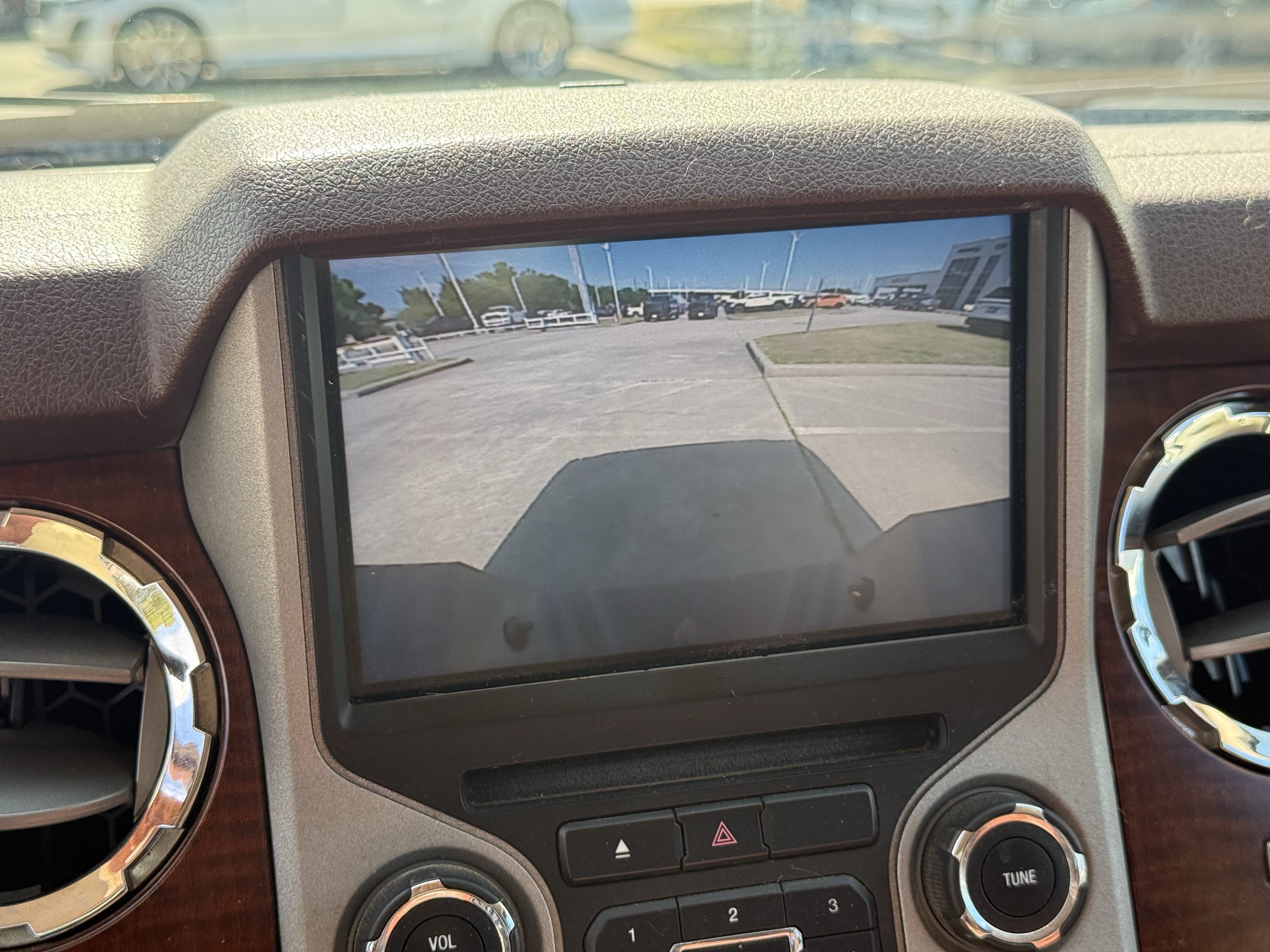 Used 2014 Ford F250 King Ranch w/ FX4 Off-Road Package AWD/4WD image 21