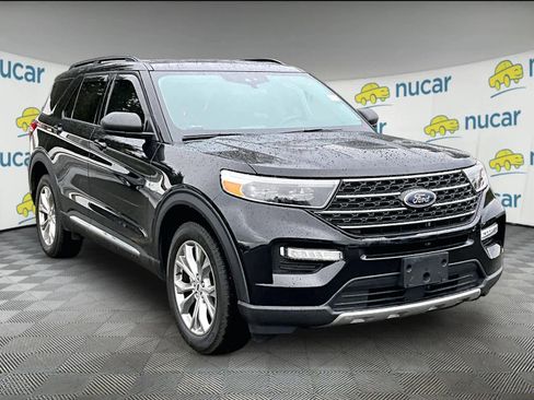 Used 2023 Ford Explorer XLT w/ Equipment Group 202A image 1