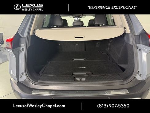 Used 2021 Nissan Rogue Platinum image 13