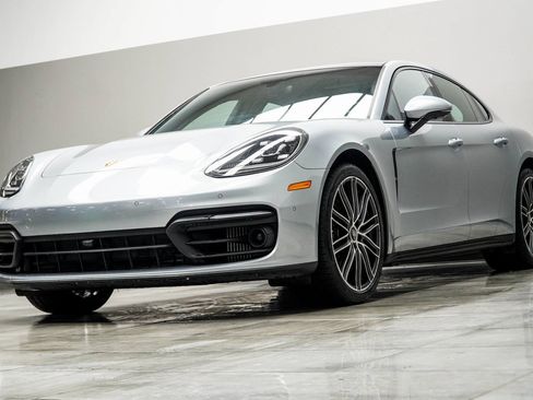 Used 2021 Porsche Panamera 4 AWD/4WD image 13
