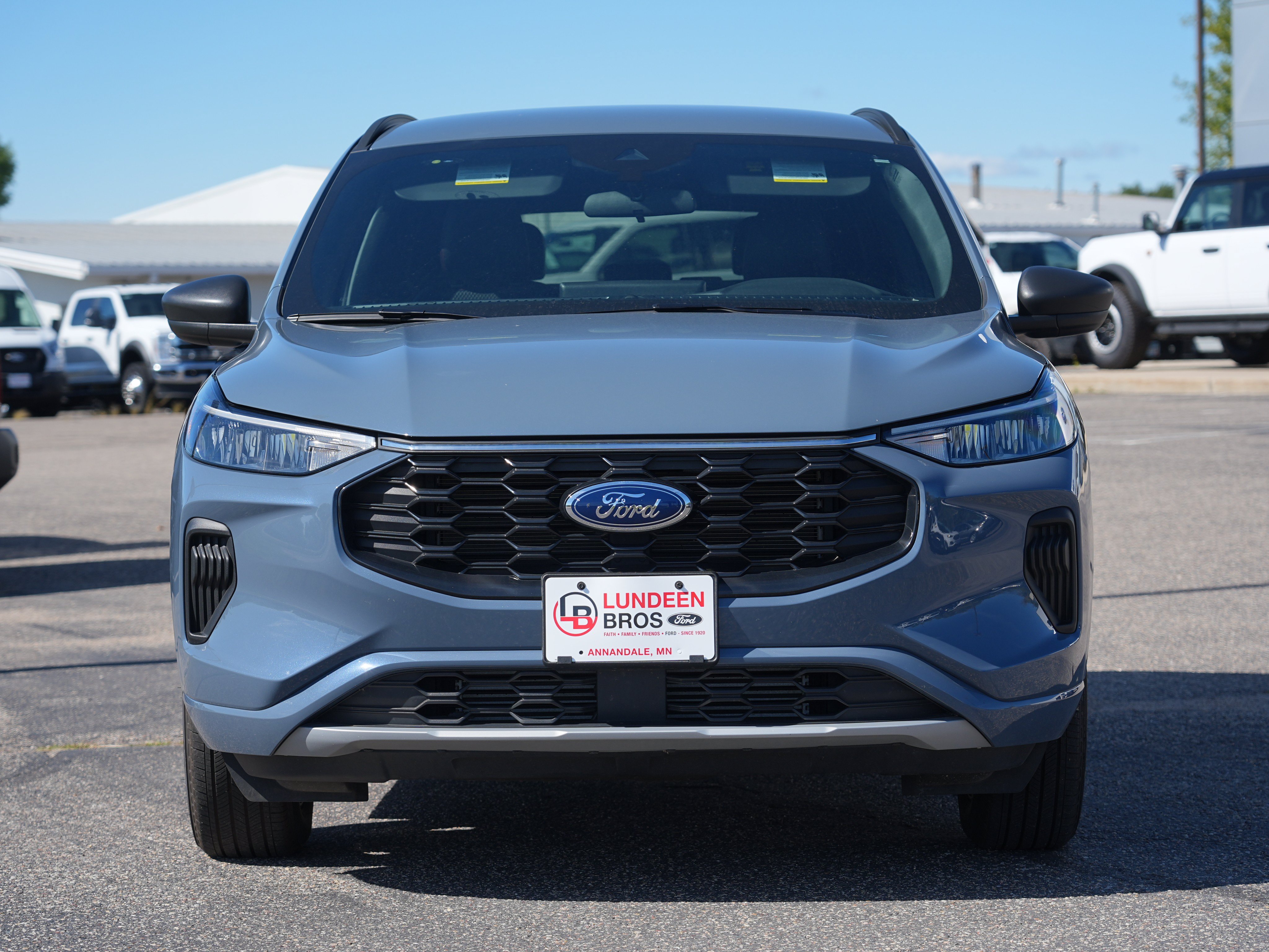 Used 2024 Ford Escape ST-Line w/ Tech Pack #1 AWD/4WD image 9