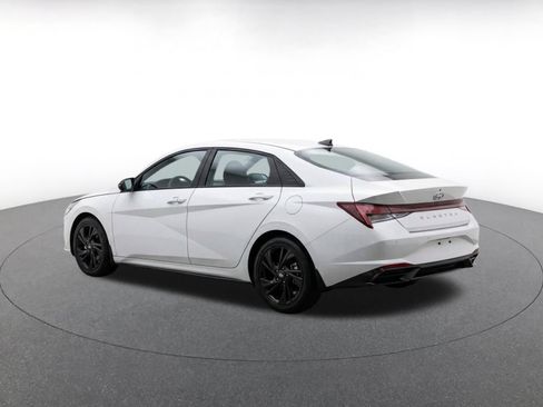 Used 2026 Hyundai Elantra Sport FWD image 7