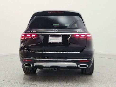 Certified 2025 Mercedes-Benz GLS 450 4MATIC image 6