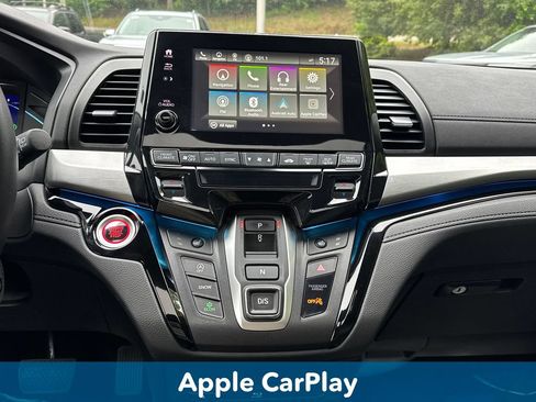 Used 2024 Honda Odyssey Touring image 16