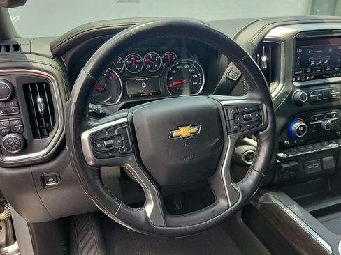 Used 2021 Chevrolet Silverado 1500 LTZ w/ Z71 Off-Road Package AWD/4WD image 23