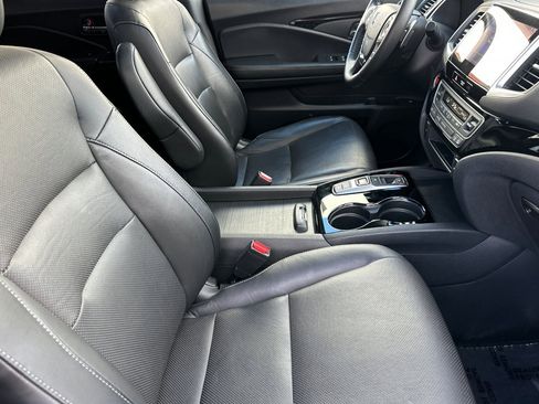 Used 2020 Honda Ridgeline RTL-E image 12