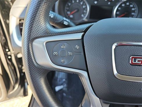 Certified 2024 GMC Terrain SLE w/ Driver Convenience Package image 14