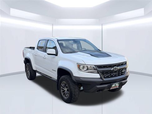 Used 2019 Chevrolet Colorado ZR2 AWD/4WD image 3