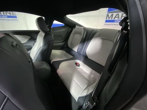Used 2025 Ford Mustang Premium RWD image 29