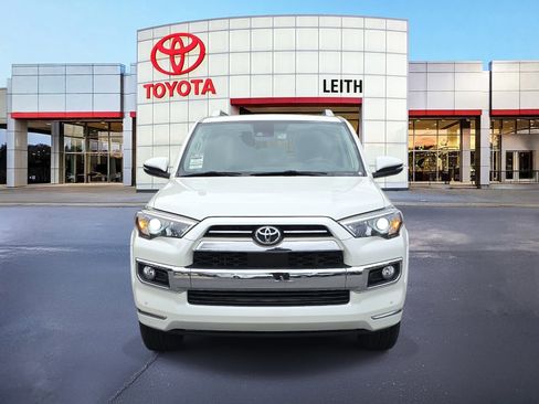Used 2020 Toyota 4Runner Limited image 2