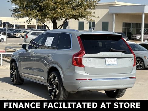 Certified 2024 Volvo XC90 B6 Ultimate w/ Lounge Package image 5