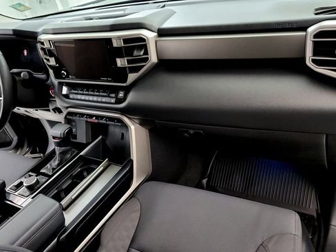Used 2024 Toyota Sequoia SR5 w/ TRD Off-Road Package AWD/4WD image 14