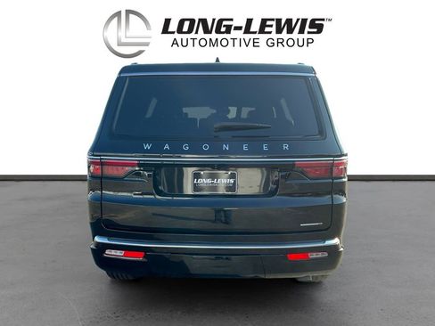 Used 2024 Jeep Wagoneer Series II image 5