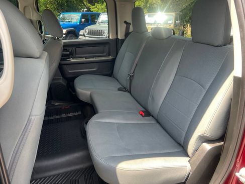 Used 2018 RAM 1500 Express w/ Express Value Package RWD image 20